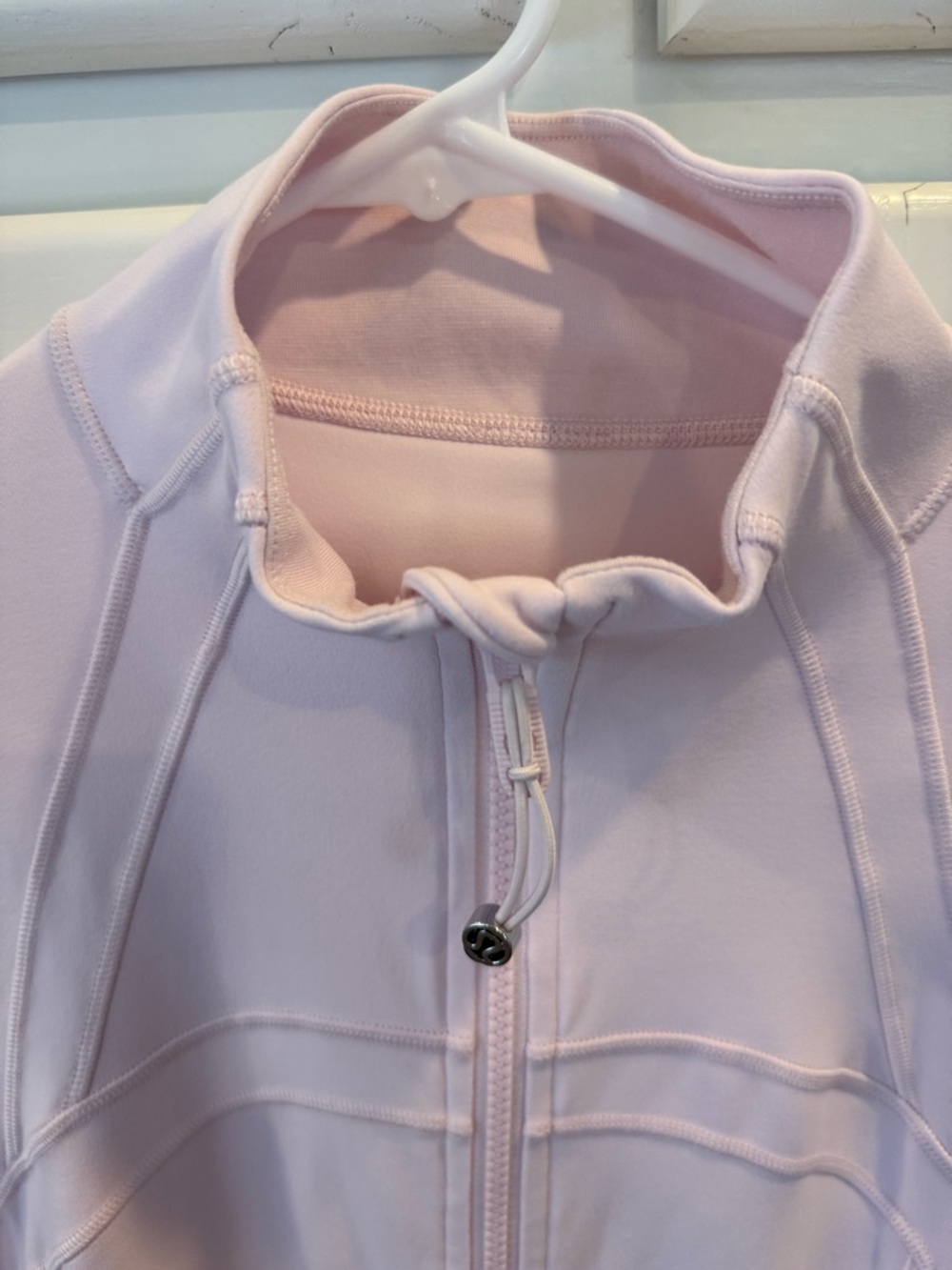 lululemon Light Pink Full-Zip Define Nulu Crop Jacket sz 10 - Picture 2 of 4